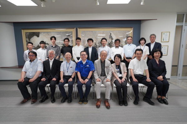 [Image]Technical Tour by the Japan Society for Abrasive Technology